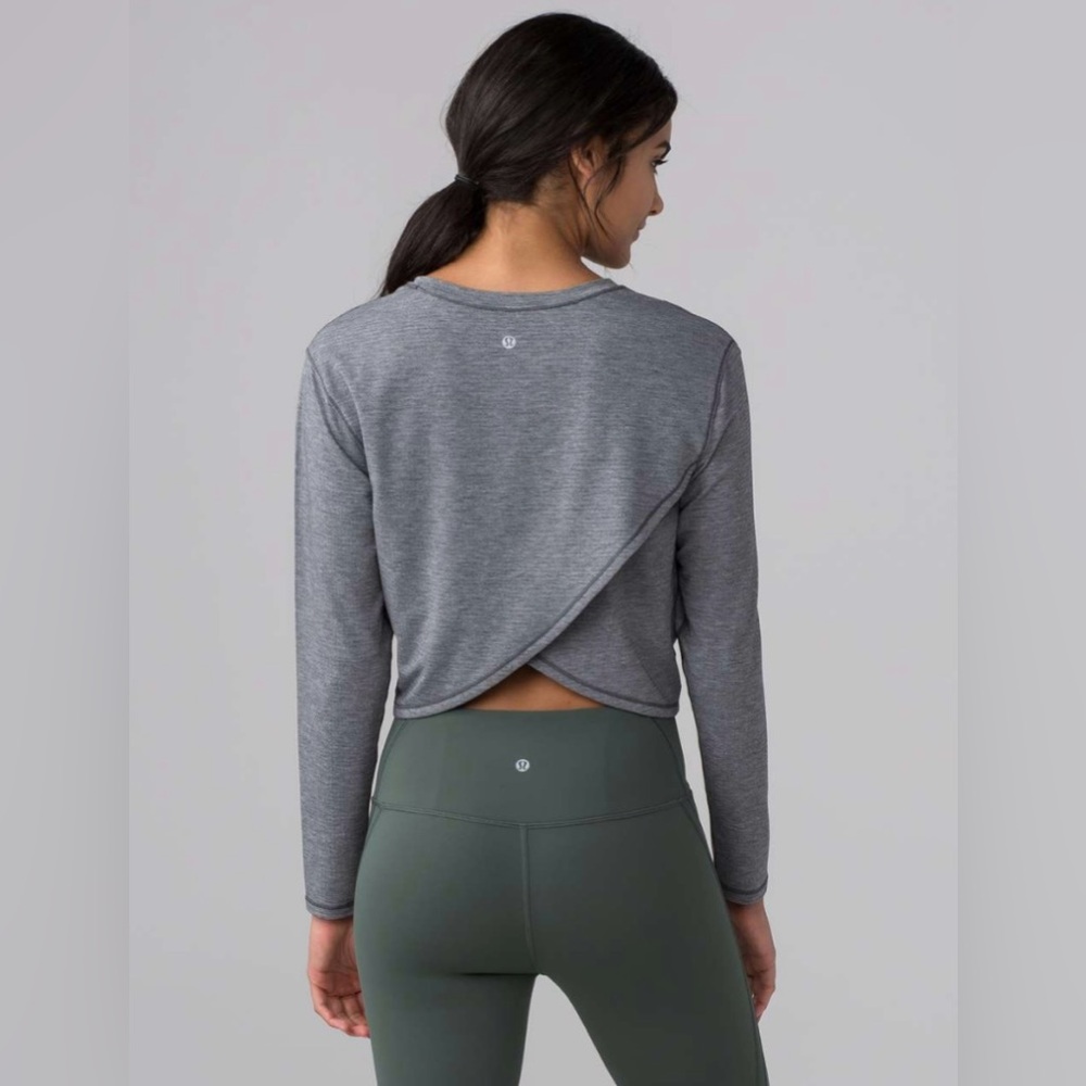 Lululemon Pushing Limits Long Sleeve Heathered Black / Black sz 4 EUC!